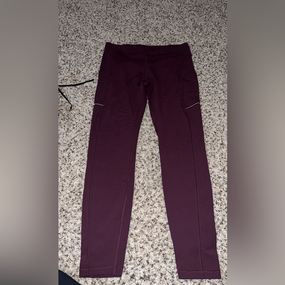 Lululemon leggings size 8